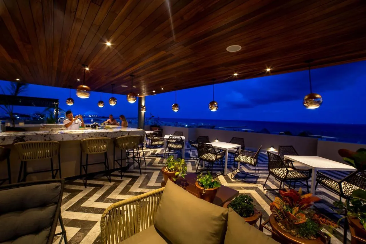 Hotel Singular Joy Vacation Rentals Playa del Carmen